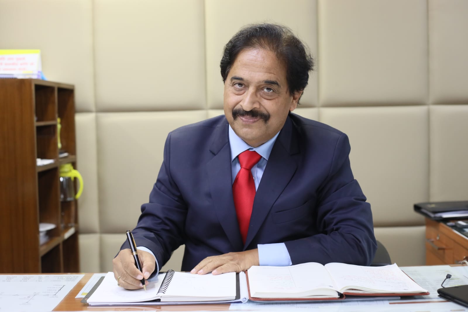 Dr. Ashutosh Karnatak Management success coach, Former Member (P&NG) in Tribunal,Former Chairman & Director (Projects) in GAIL (I) Ltd